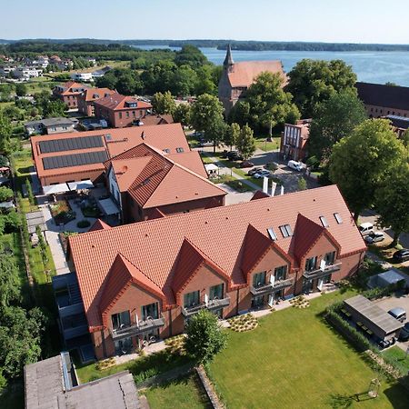 Seehotel Zarrentin Zarrentin am Schaalsee Bagian luar foto