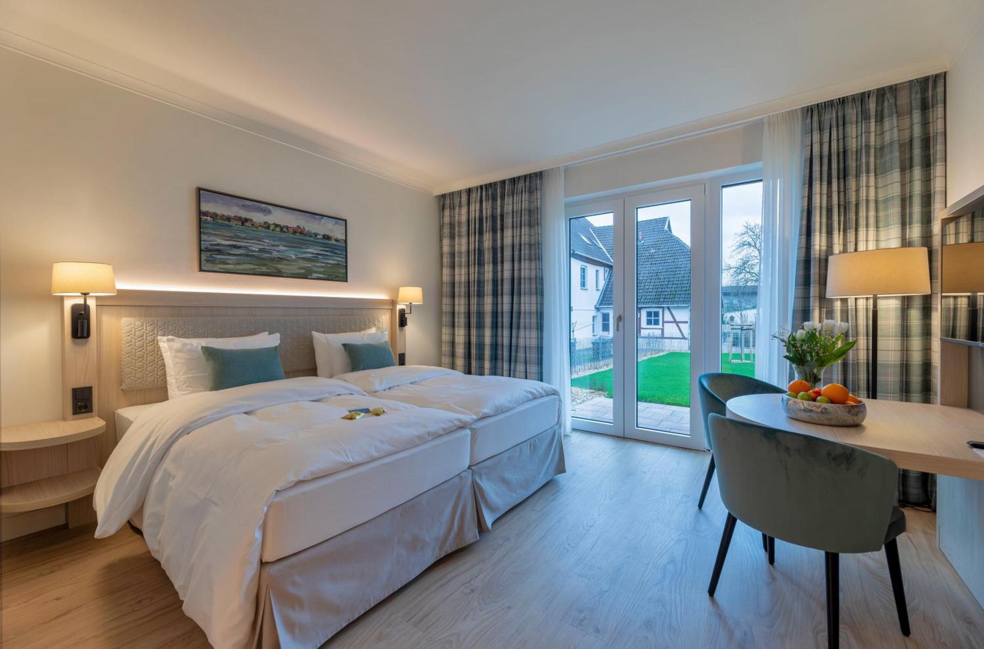 Seehotel Zarrentin Zarrentin am Schaalsee Bagian luar foto