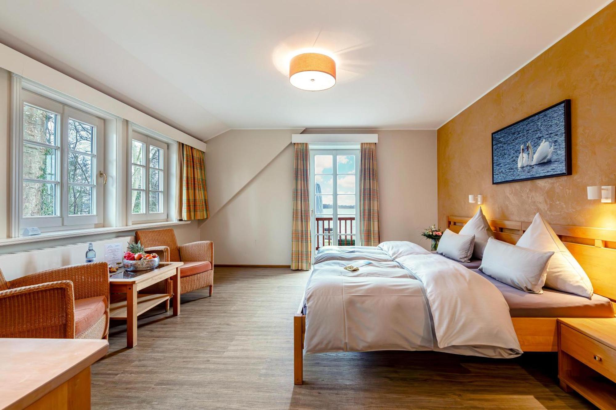 Seehotel Zarrentin Zarrentin am Schaalsee Bagian luar foto